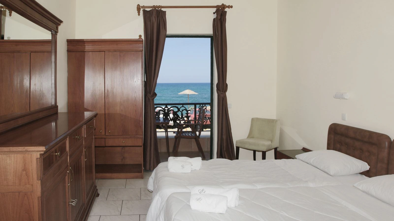 DIOGENIS BLUE PALACE - ნომრები