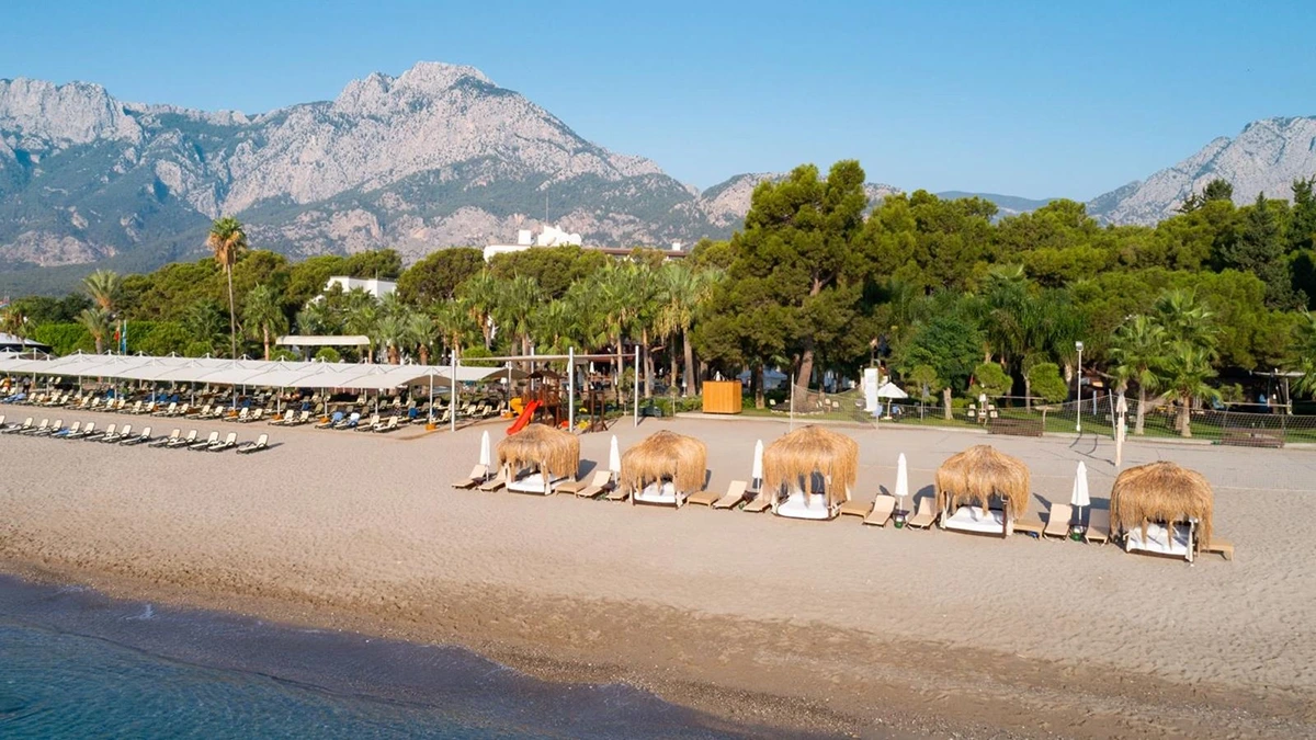 Seven Seas Hotel Life - პლაჟი